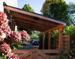 solar carport muuraanbouw van douglas hout bouwpakket