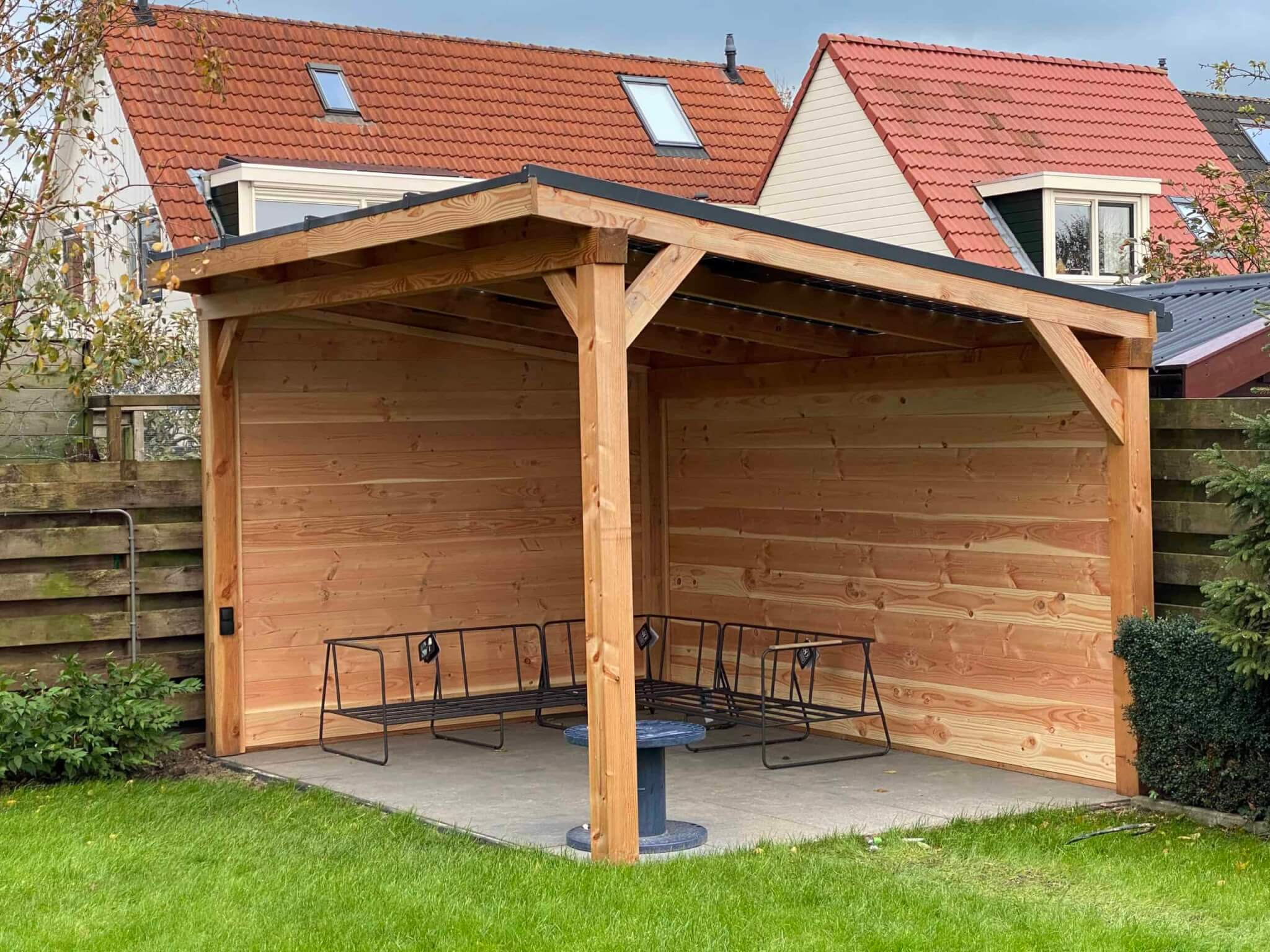 Gedachte bureau Lodge XL Douglas houten onderbouw – Vrijstaand - Danenberg Shop