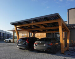 solardok carport met zonnepanelen